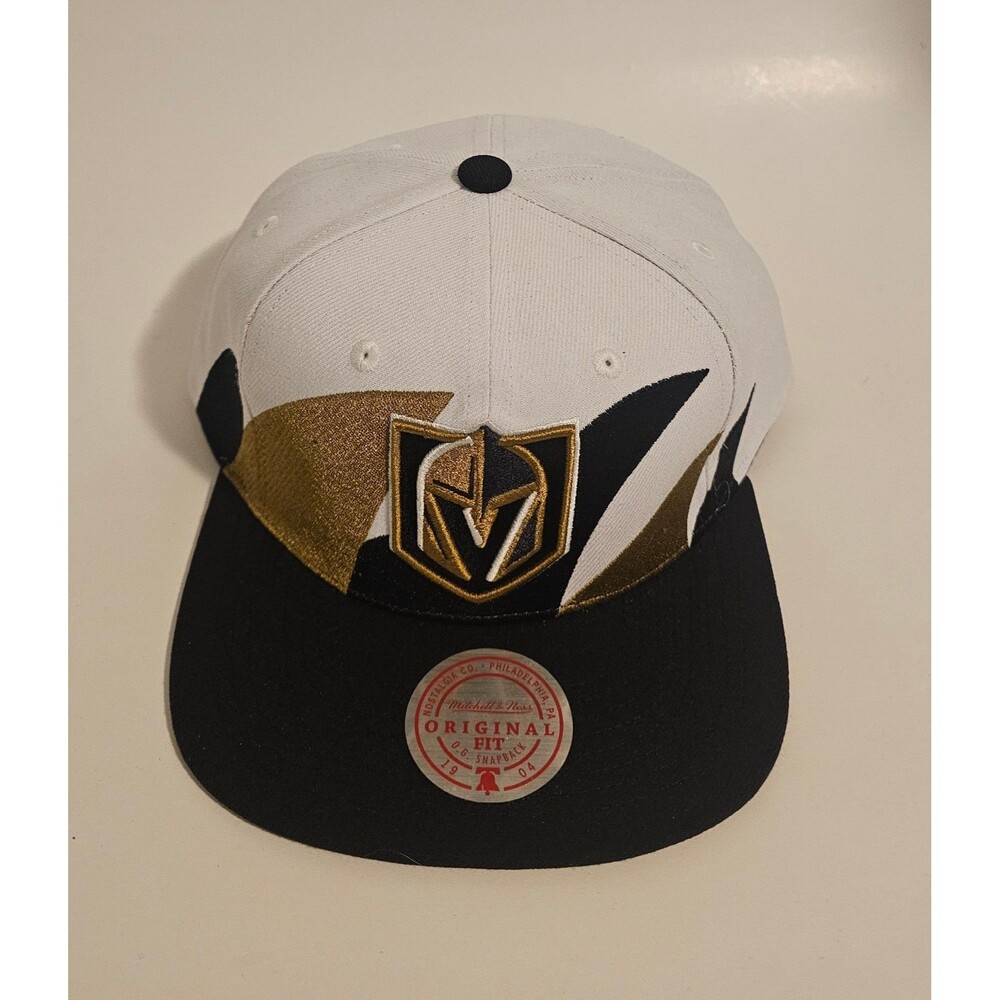 Vegas Golden Knights NHL Hockey Mitchell Ness Shark Tooth Snapback Hat Cap VGK